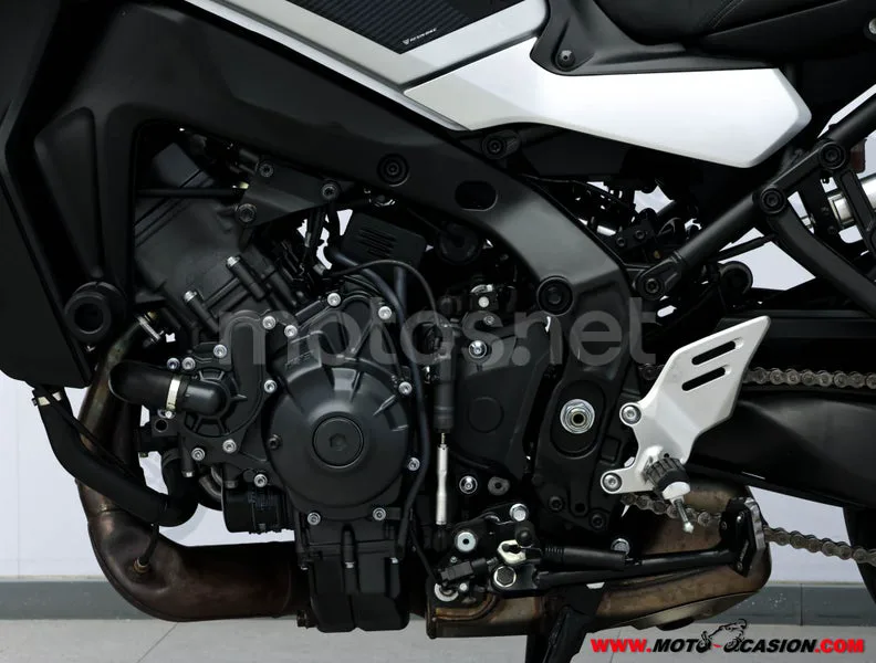Yamaha Tracer 9 – Vista 10