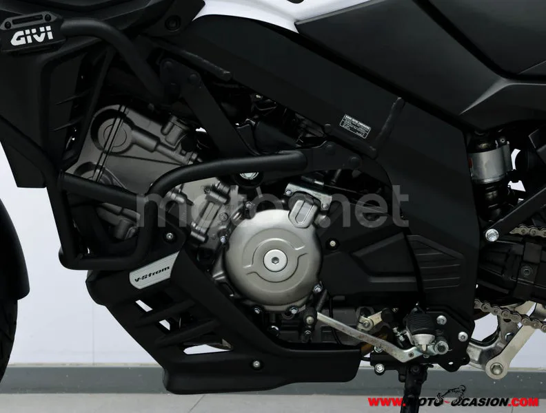 Suzuki V-Strom 650 XT – Vista 10
