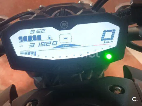 Yamaha MT-07 – Vista 7