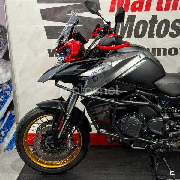 QJ Motor SRT 900 SX – Vista 13