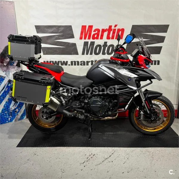 QJ Motor SRT 900 SX – Vista 3
