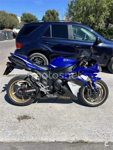 Yamaha R1 – Vista 3