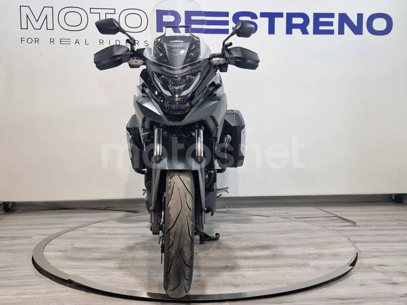 Honda NC 750 X – Vista 4