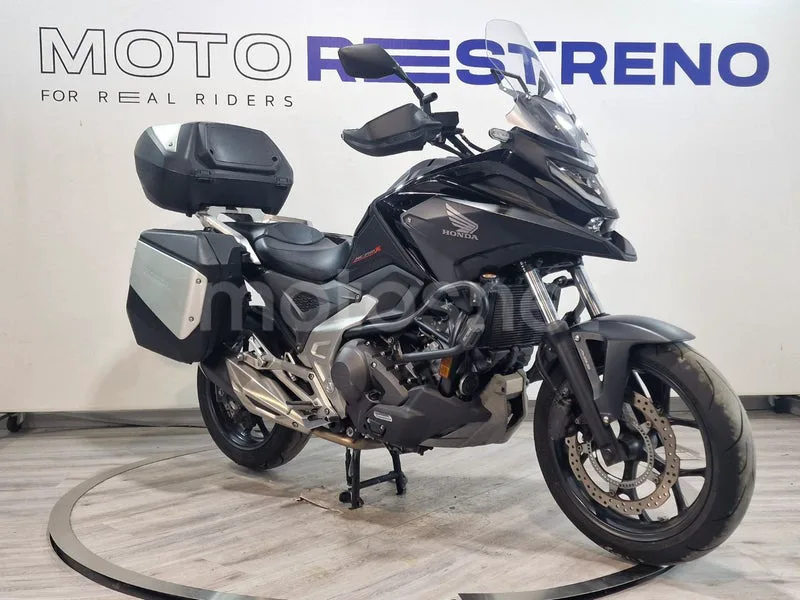 Honda NC 750 X – Vista 5