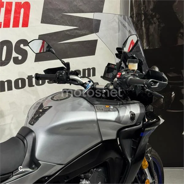 Yamaha Tracer 9 – Vista 16