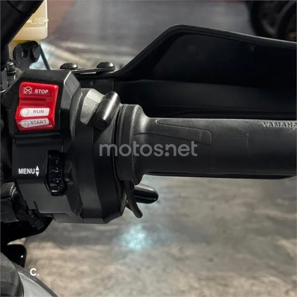 Yamaha Tracer 9 – Vista 18