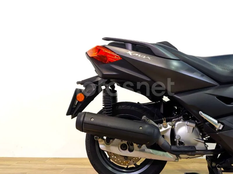 Yamaha XMAX 125 – Vista 3