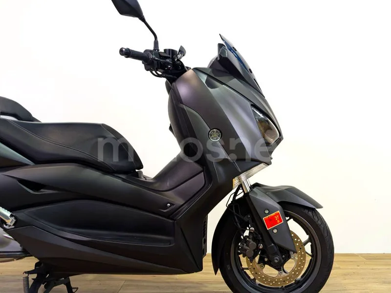Yamaha XMAX 125 – Vista 4