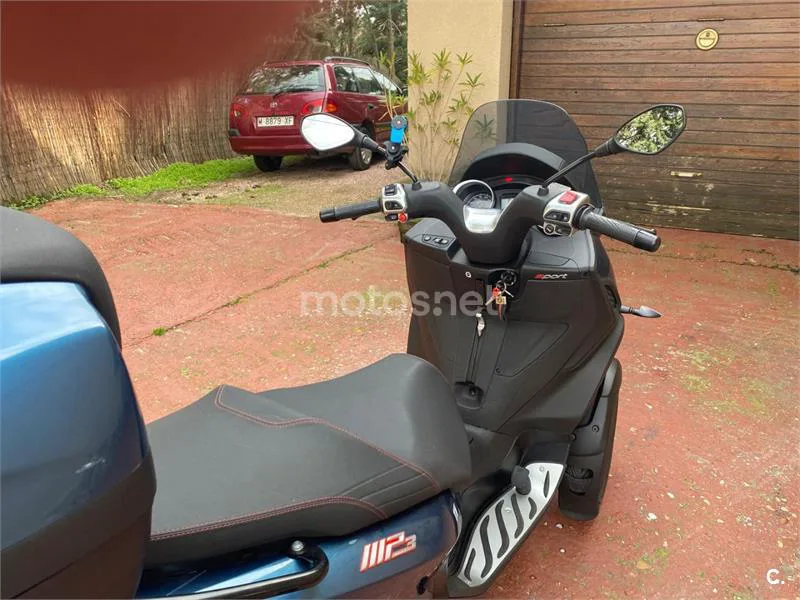 Piaggio MP3 – Vista 17