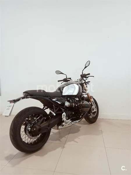 BMW R 12 NineT – Vista 6