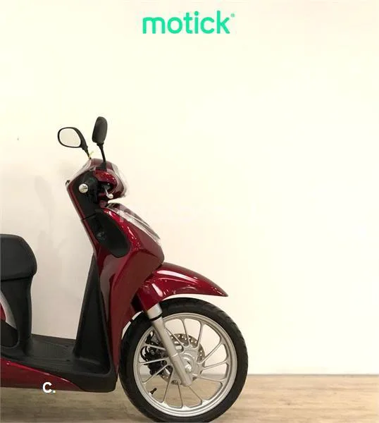 Honda SH 125i – Vista 4