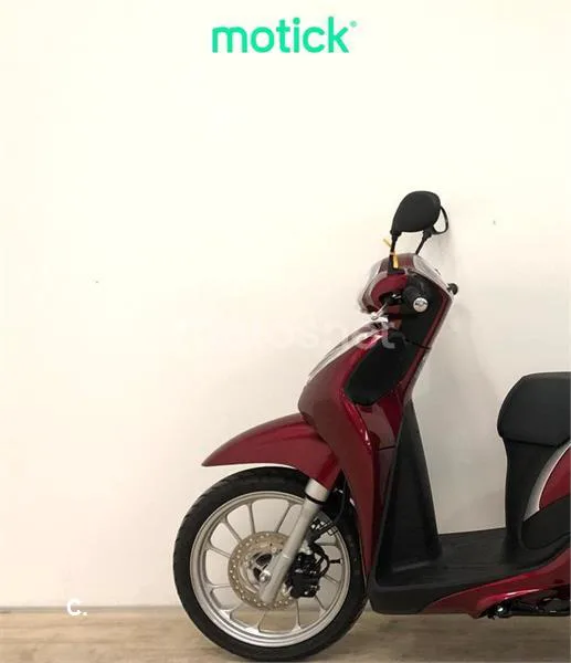 Honda SH 125i – Vista 7