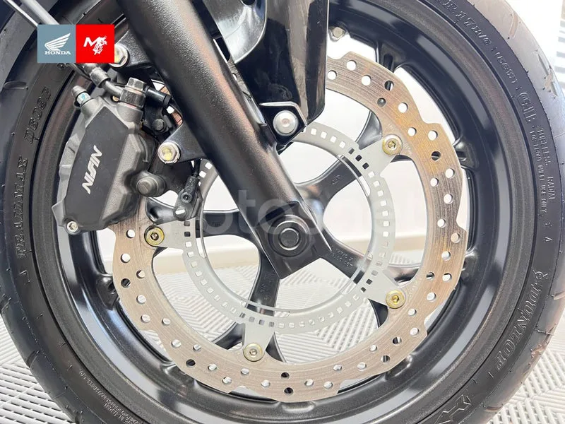 Honda NC 750 X – Vista 7