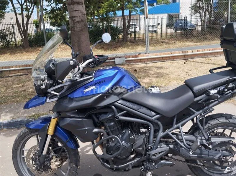 Triumph Tiger 800 – Vista 10