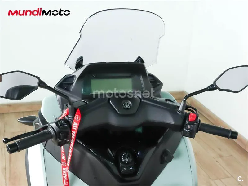 Yamaha Tricity – Vista 11