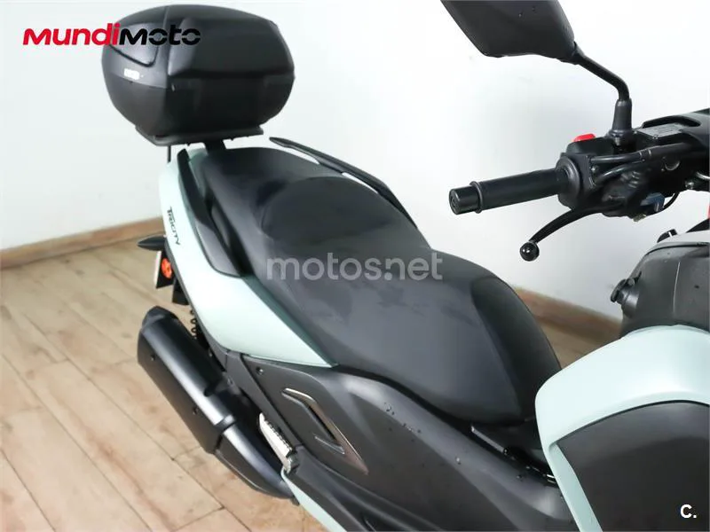 Yamaha Tricity – Vista 21