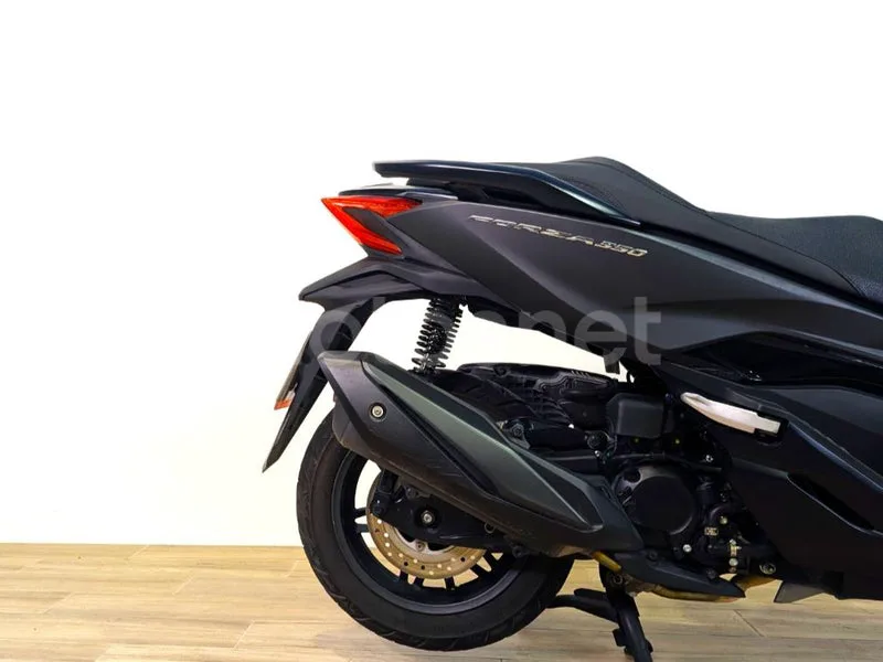 Honda Forza 350 – Vista 3