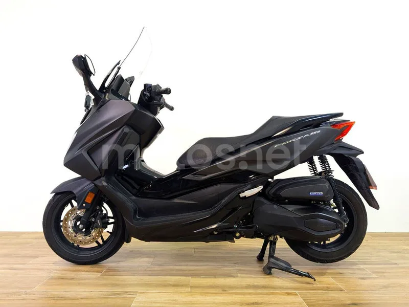 Honda Forza 350 – Vista 5