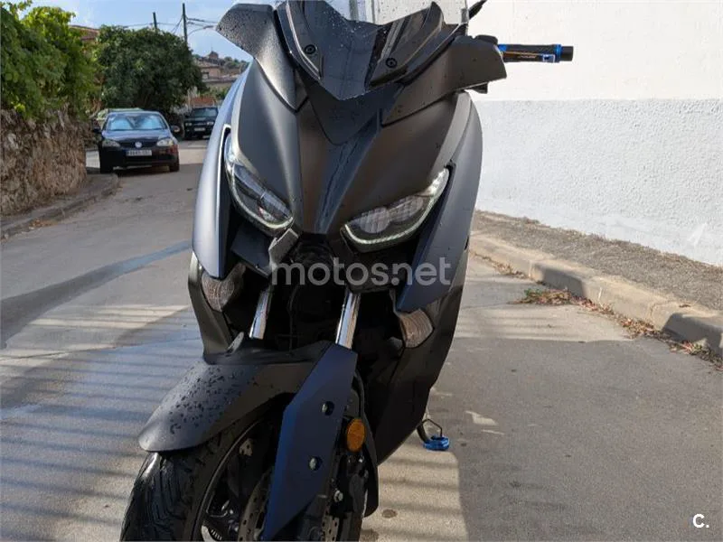 Yamaha XMAX 400 – Vista 4