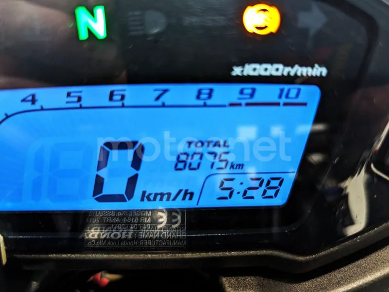 Honda CB 500 F – Vista 7