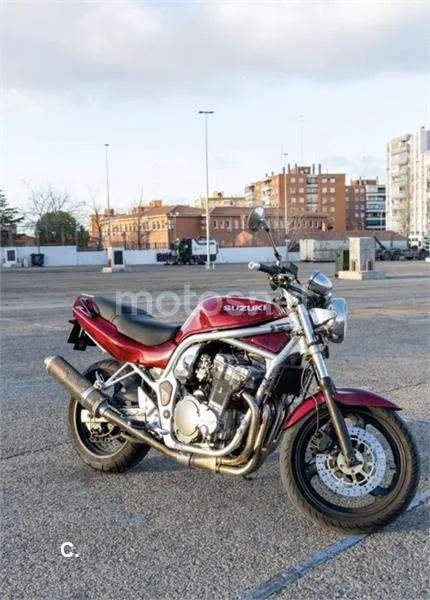 Suzuki Bandit 400 - Vista 6