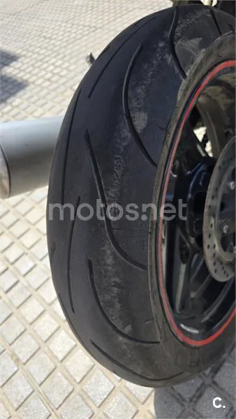 Ducati Monster 750 - Vista 10