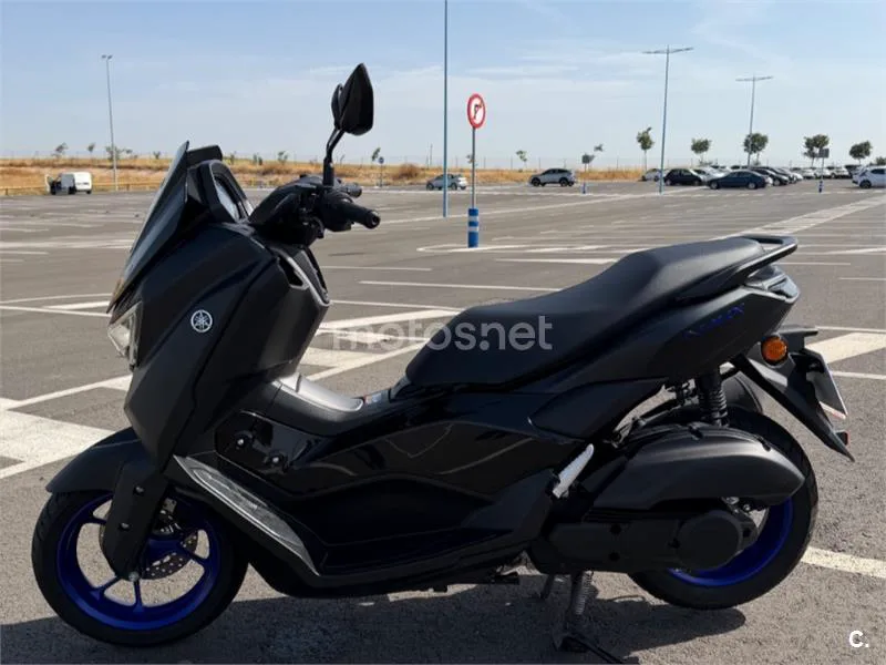 Yamaha NMAX – Vista 4