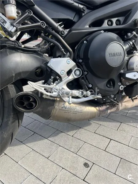 Yamaha MT-09 – Vista 3