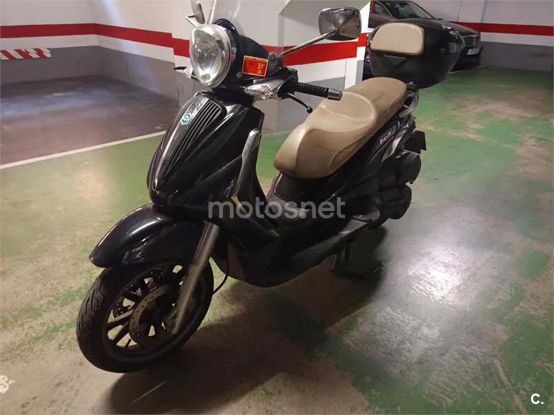 Piaggio Beverly 400 – Vista 6