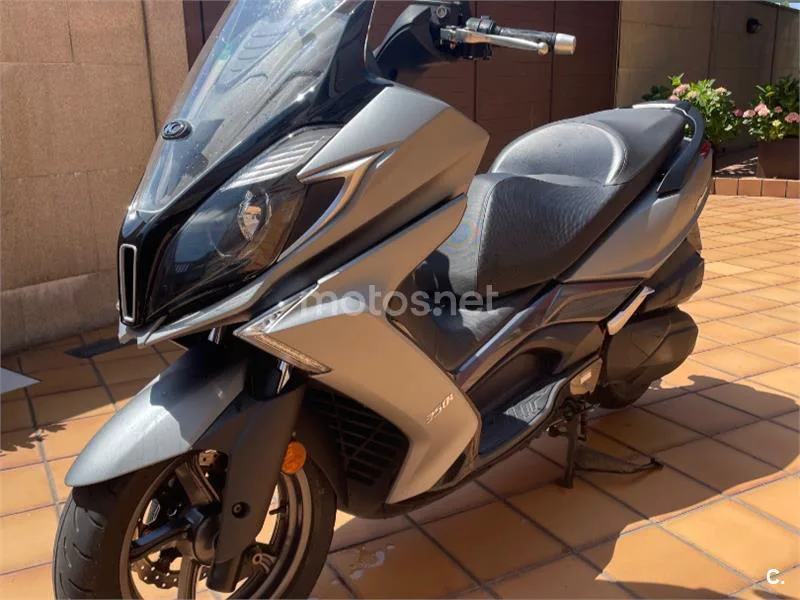 Kymco Super Dink 350 – Vista 4