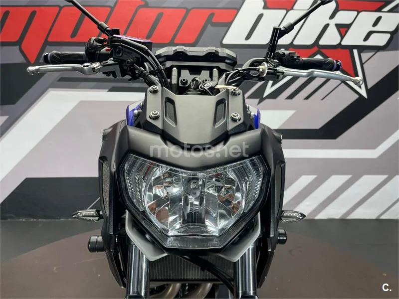 Yamaha MT-07 – Vista 14