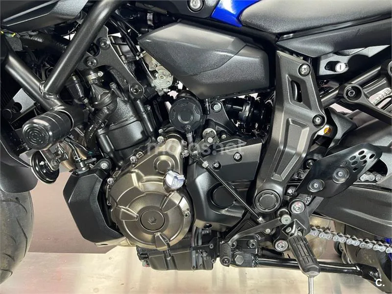 Yamaha MT-07 – Vista 17