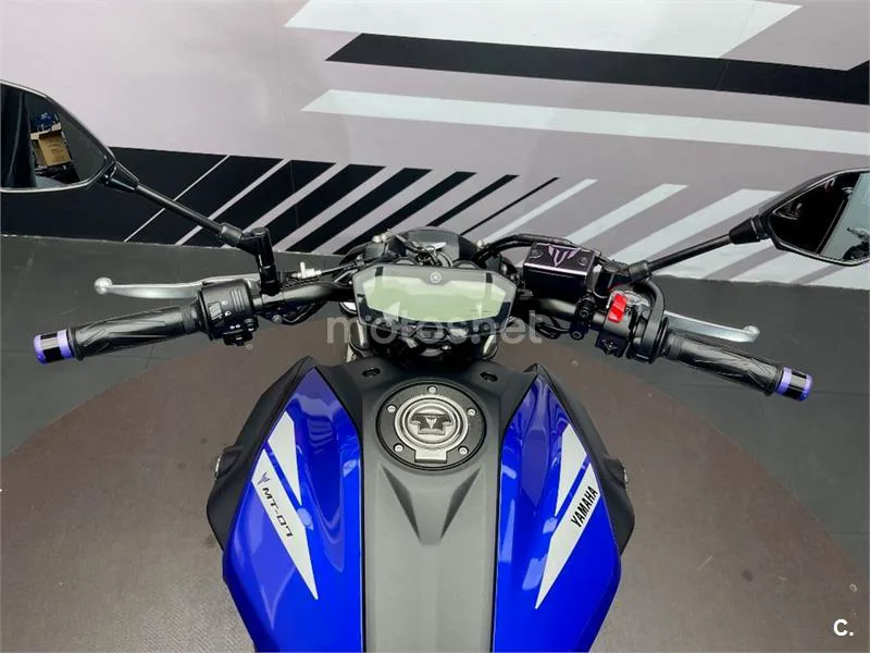 Yamaha MT-07 – Vista 7