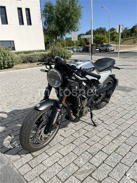 Husqvarna Vitpilen 401 3300 € 2022 Madrid - 2