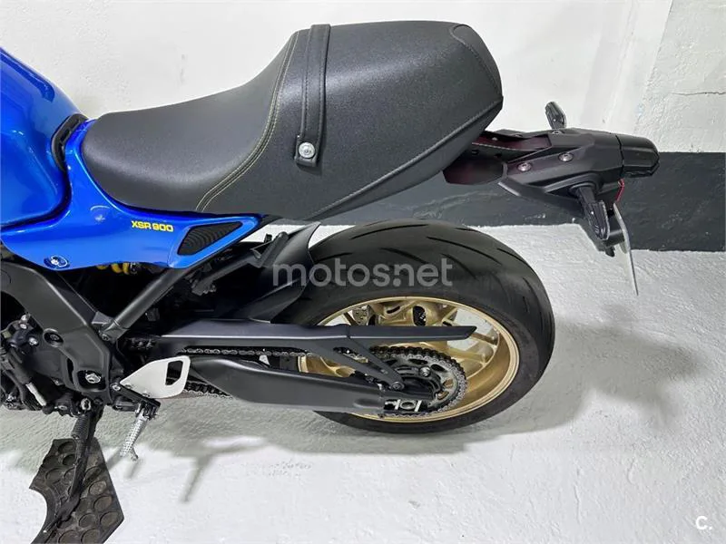 Yamaha XSR 900 – Vista 13