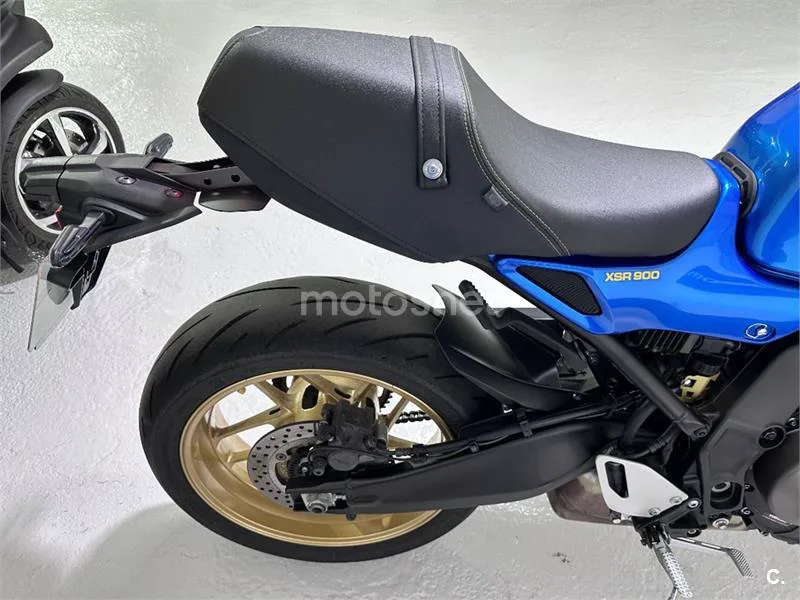 Yamaha XSR 900 – Vista 14