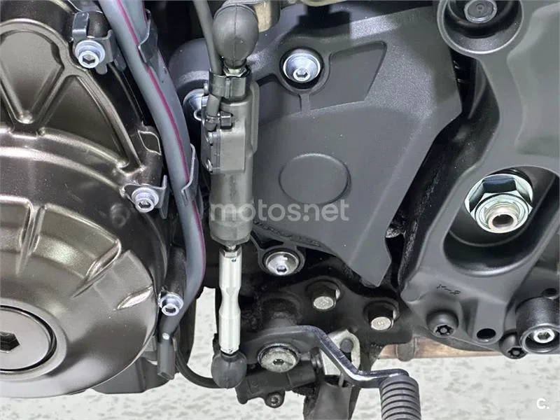 Yamaha XSR 900 – Vista 25