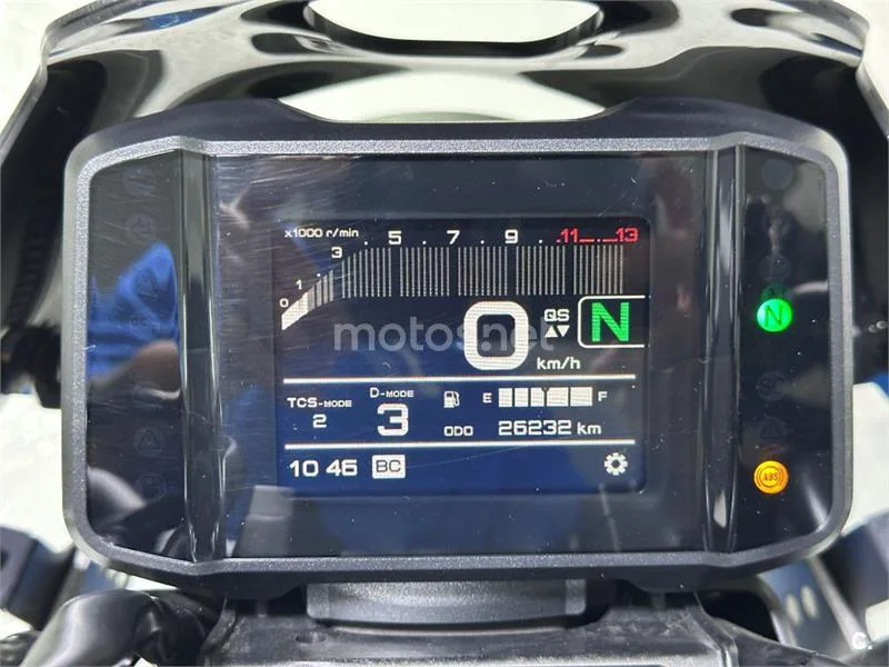 Yamaha XSR 900 – Vista 10