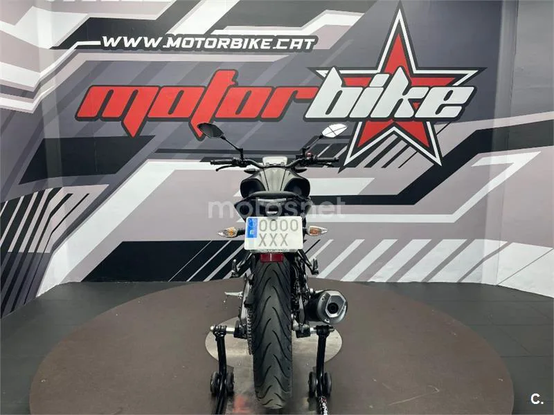 Yamaha MT-125 – Vista 4