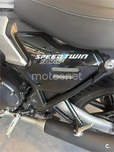 Triumph Speed Twin 900 – Vista 6