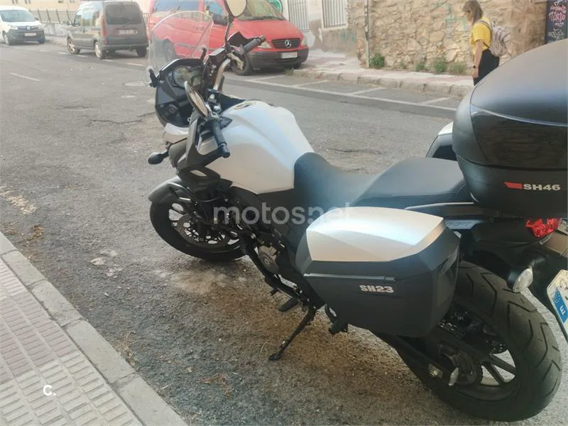 Suzuki V-Strom 650 - Vista 4