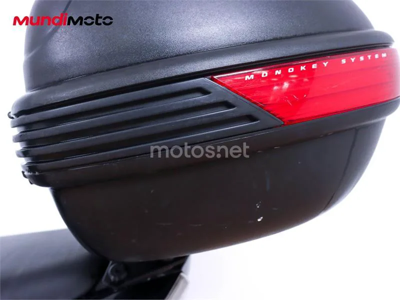Kawasaki ZZR 1400 – Vista 29