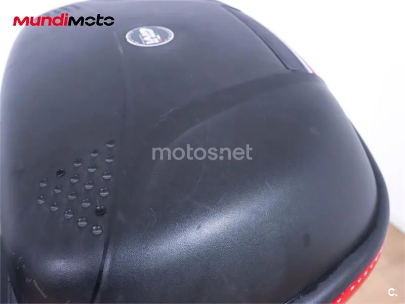 Kawasaki ZZR 1400 – Vista 30