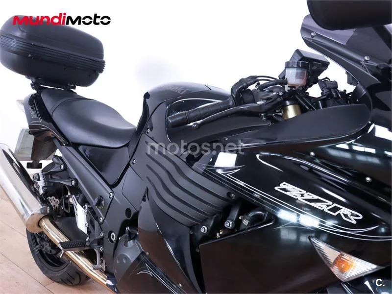 Kawasaki ZZR 1400 – Vista 42