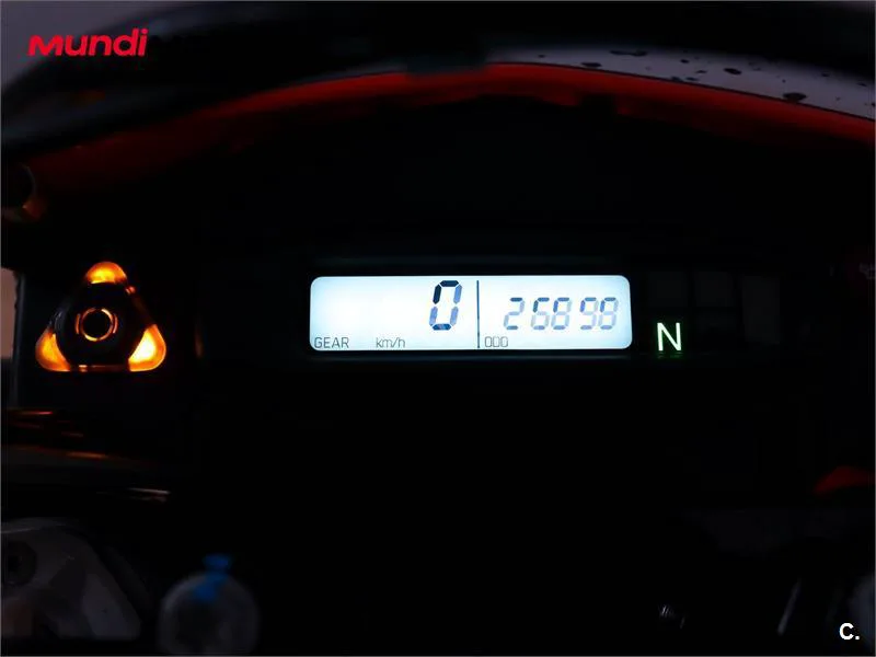 KTM 690 Enduro R – Vista 12