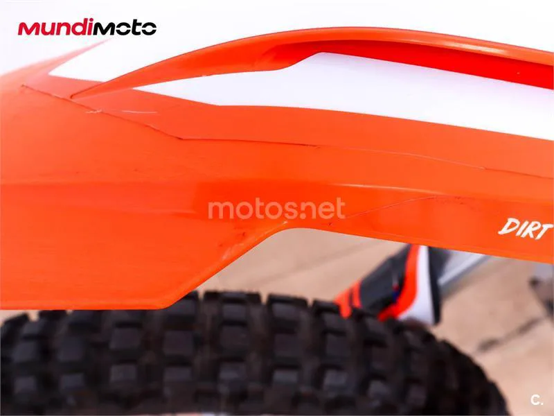 KTM 690 Enduro R – Vista 27