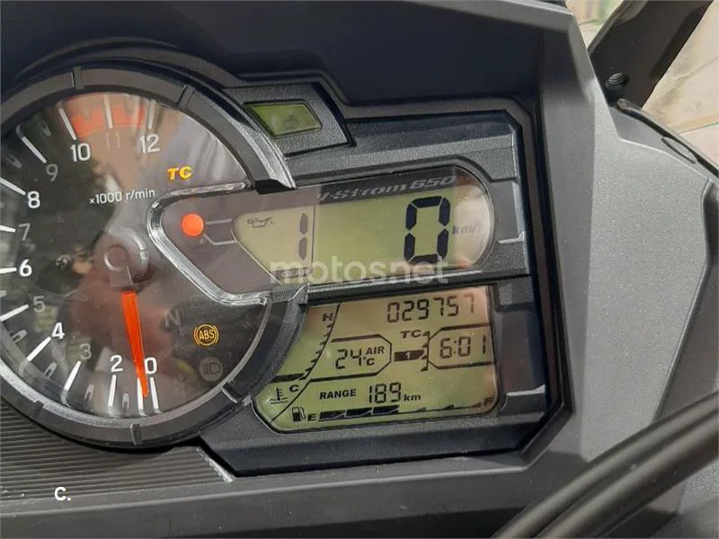Suzuki V-Strom 650 XT – Vista 5