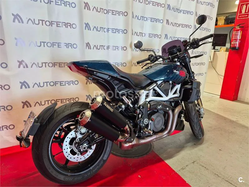Indian FTR 1200 – Vista 11