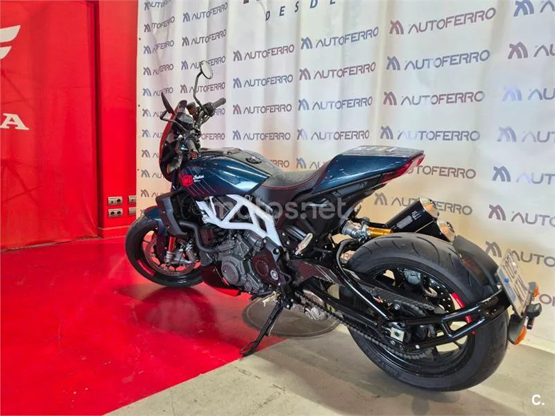 Indian FTR 1200 – Vista 13
