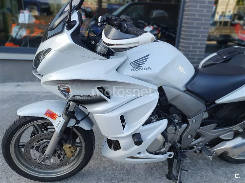 Honda CBF 1000 – Vista 3